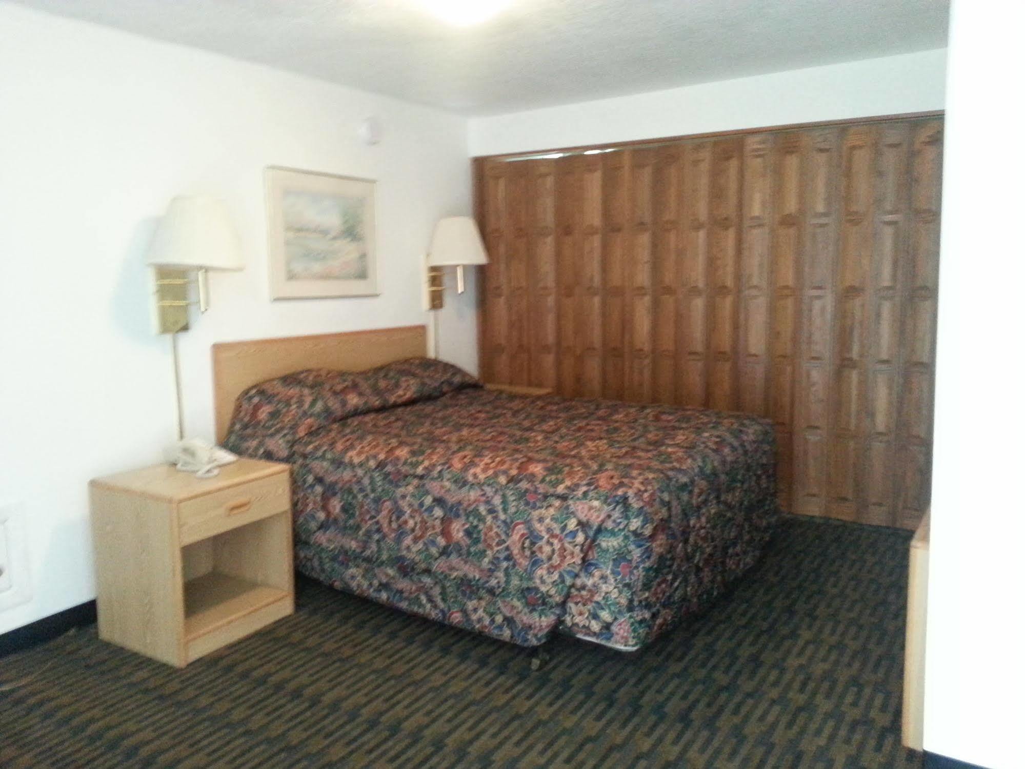 Lookout Mountain Lodge 스피어피쉬 외부 사진